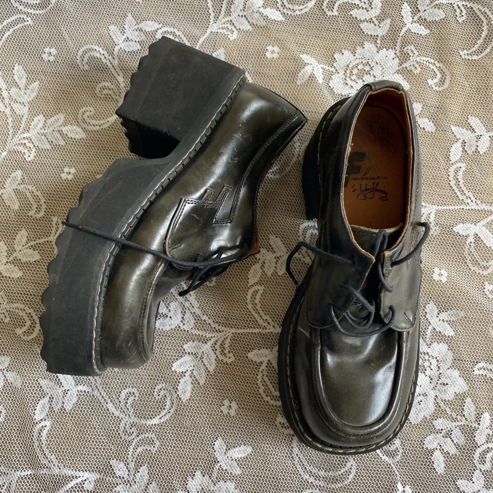 vintage john fluevog platform oxfords 🖤